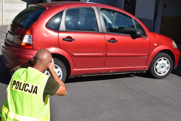Niszczył pojazdy na parkingu