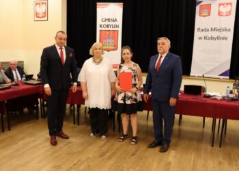Uhonorowano najlepszych uczniów