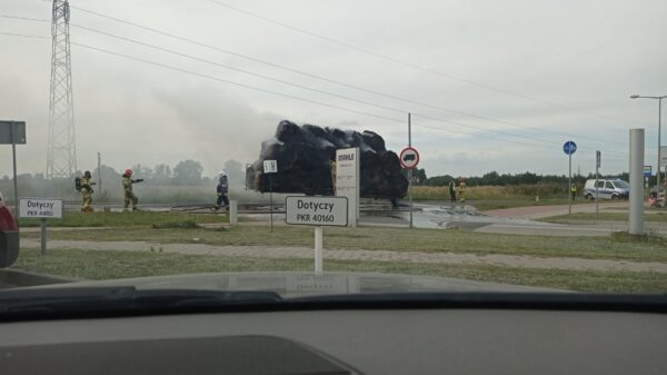 Spłonęły baloty słomy