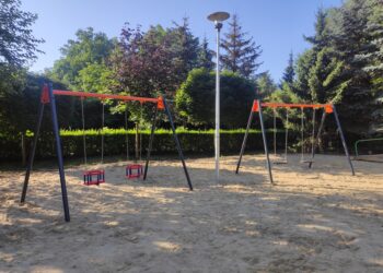 Wzbogacono place zabaw