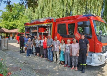 Strażacy z wizytą u seniorów