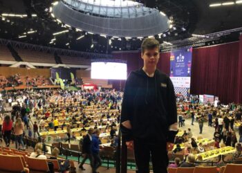 Kacper Ugorek w ścisłej czołówce!