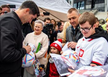 Spotkali się z wybitnymi piłkarzami
