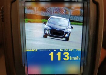 Za znaczne przekroczenie prędkości stracił prawo jazdy