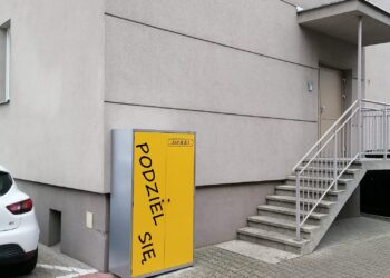 Szafa dla potrzebujących wsparcia