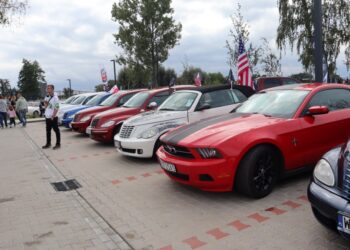 Kilkaset amerykańskich pojazdów przyjechało do Krotoszyna!
