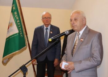 Uhonorowani historycy