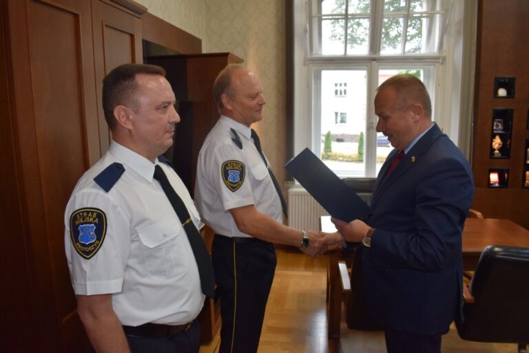 Awanse strażników miejskich