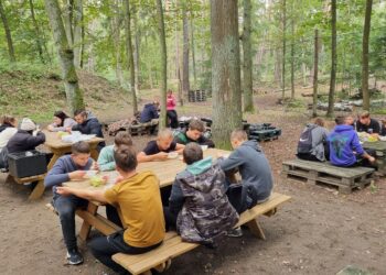 Integracyjno-sportowe zajęcia dla pierwszoklasistów