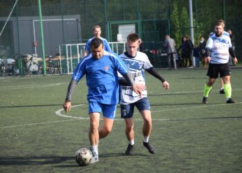 Księża i samorządowcy zagrali w szczytnym celu