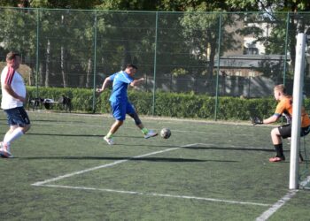 Księża i samorządowcy zagrali w szczytnym celu