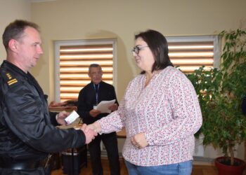 Ponad sto czujek trafiło do mieszkańców powiatu