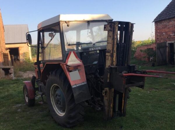 Nietrzeźwy za kierownicą ciągnika