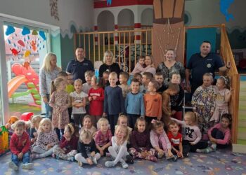 Z przedszkolakami rozmawiali o bezpieczeństwie