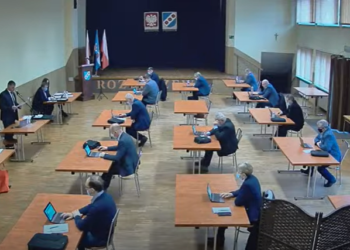 Petycja w sprawie młodzieżowej rady odrzucona Petycja w sprawie młodzieżowej rady odrzucona