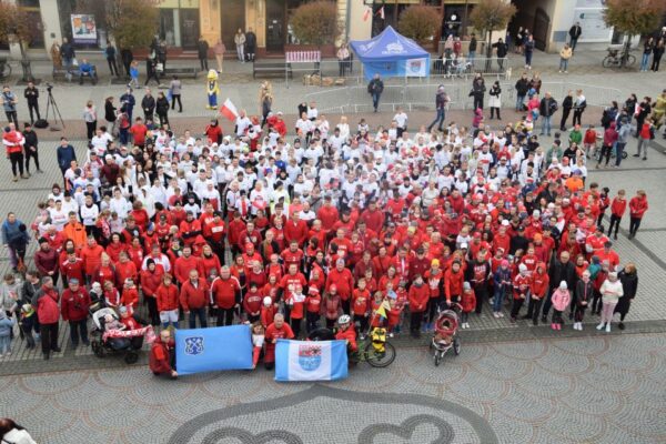Kilkaset osób pobiegło dla ojczyzny!