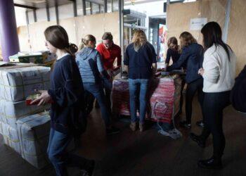 Kolejny transport darów dla uchodźców