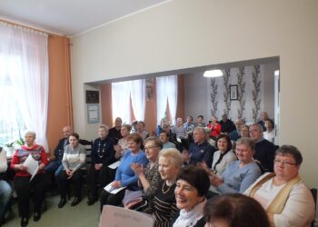 Dzień Babci i Dziadka w Klubie Seniora