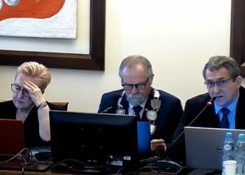 Chwalmy szpital, nawet jeśli mamy wątpliwości