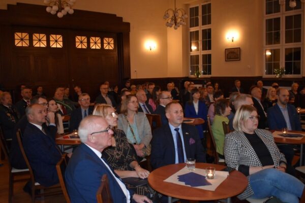 Organizacje pozarządowe współpracują z samorządem