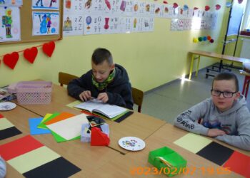 Poznawali sztukę origami