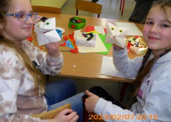 Poznawali sztukę origami