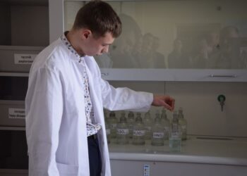 Profesjonalna pracownia dla młodych chemików