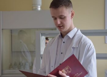 Profesjonalna pracownia dla młodych chemików