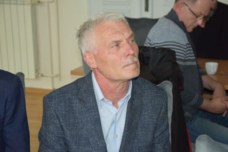 Podziękowania za wieloletnią współpracę