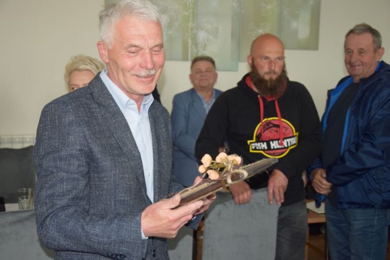 Podziękowania za wieloletnią współpracę