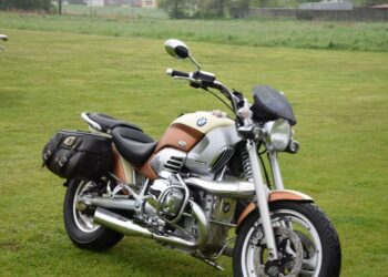 Deszczowe święto miłośników motoryzacji