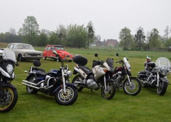 Deszczowe święto miłośników motoryzacji