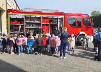 Przedszkolaki odwiedziły krotoszyńskich strażaków