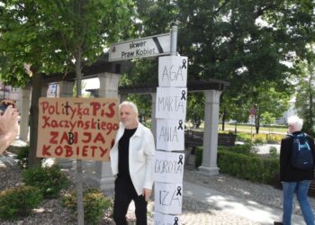 Protesty w reakcji na śmierć 33-letniej kobiety