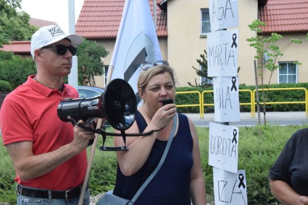 Protesty w reakcji na śmierć 33-letniej kobiety