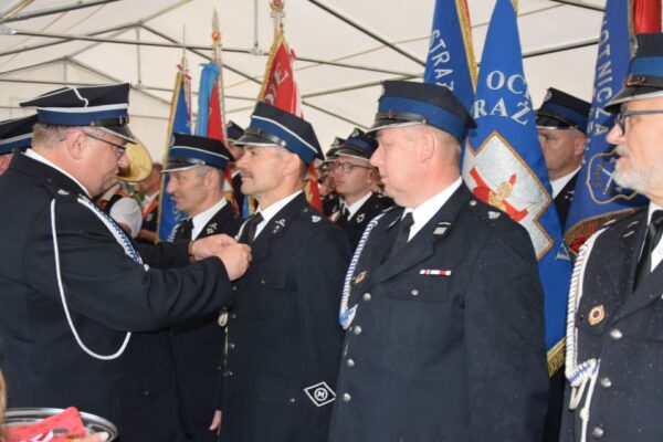 Jubileusz w strugach deszczu