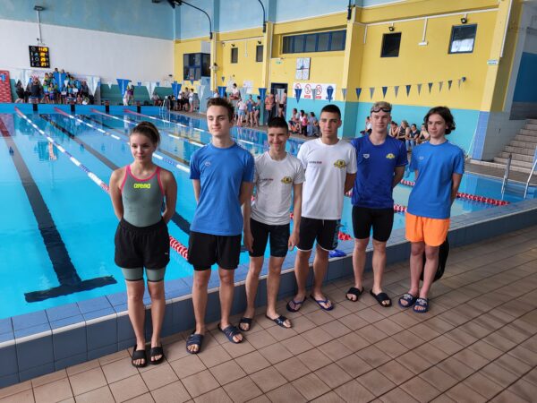 Wrócili z Ostrowa Wlkp. z kilkunastoma medalami