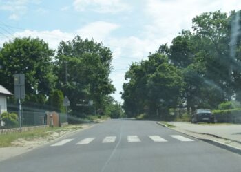 Uciążliwy brak chodnika