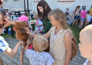 Integracyjne pożegnanie wakacji z książką