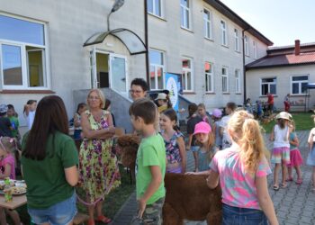 Integracyjne pożegnanie wakacji z książką