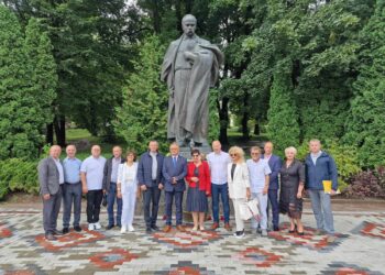 Krzemieniec dołącza do miast partnerskich