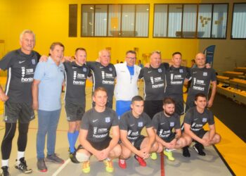 Samorządowcy, księża i mundurowi w sportowej rywalizacji