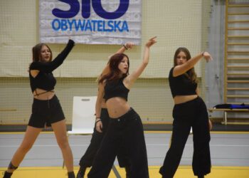 Samorządowcy, księża i mundurowi w sportowej rywalizacji