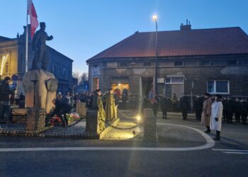 Chwała powstańcom wielkopolskim!