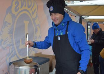 Bożonarodzeniowy jarmark z Lions Clubem