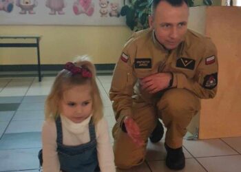 Strażacy z wizytą u przedszkolaków