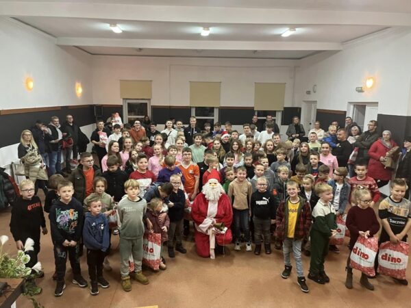 Paczki dla podopiecznych Akademii Baryczy Sułów Paczki dla podopiecznych Akademii Baryczy Sułów