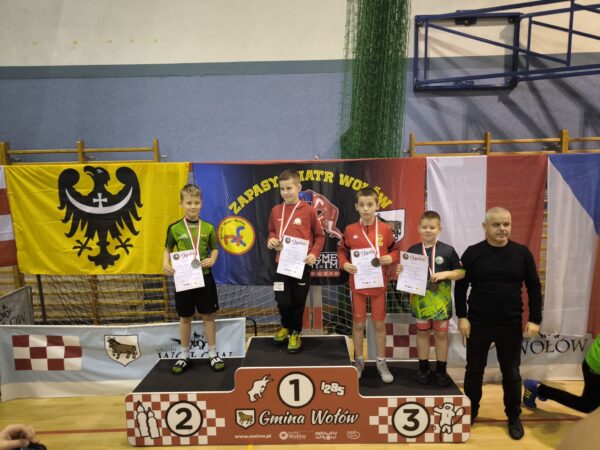 Mikołajkowe zmagania w Wołowie