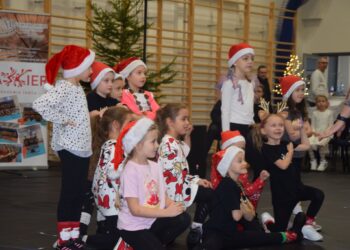 Kolędowanie z Akademią Tańca Jaskier