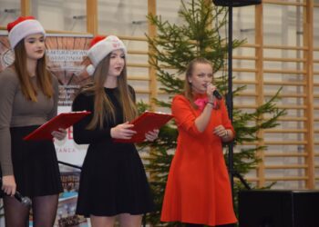 Kolędowanie z Akademią Tańca Jaskier